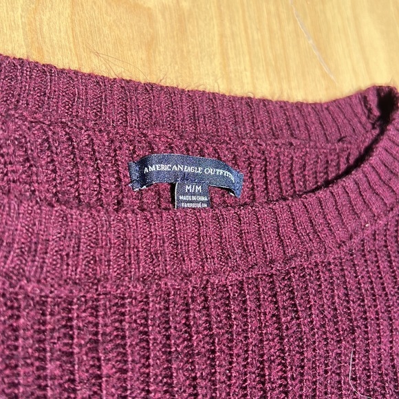 American Eagle Sweater - Picture 2 of 4
